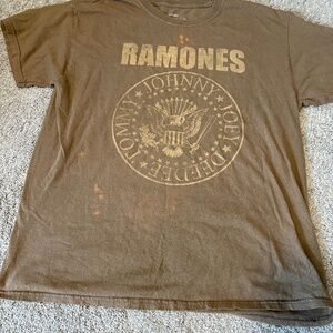 Ramones band tee